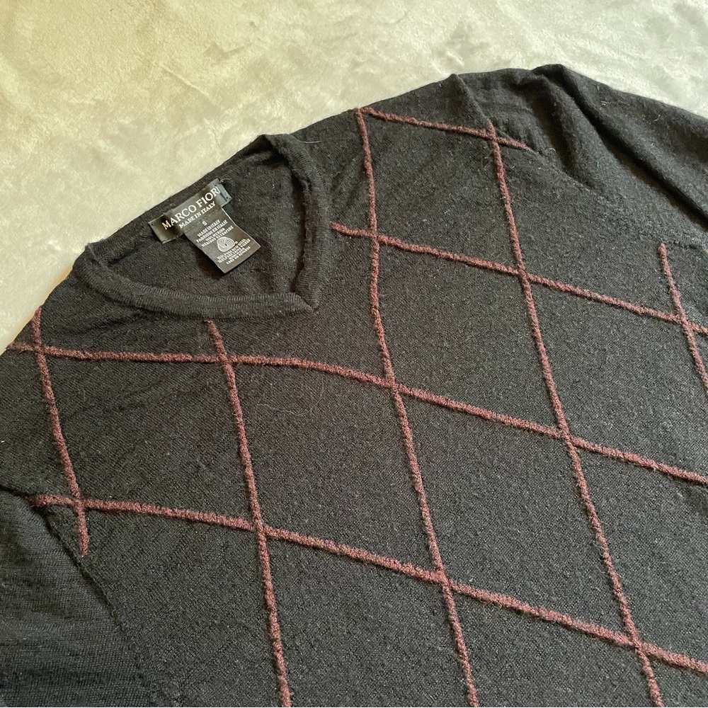 Marco Fiori Sz S Black Red 100% ExtraFine Italian Merino Wool Argyle Sweater